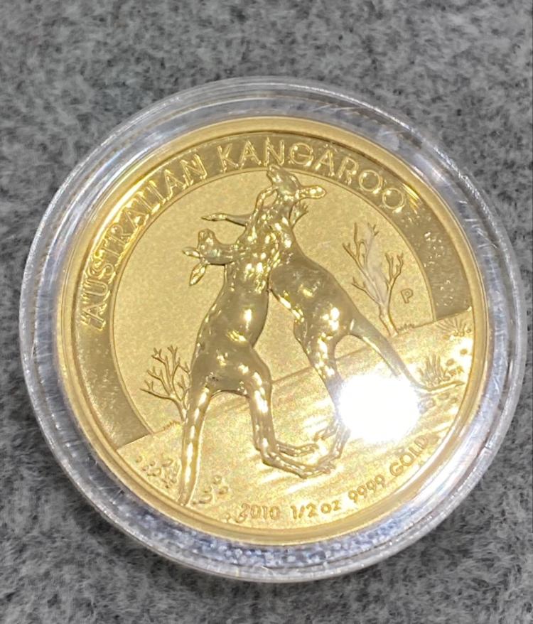 2010 オーストラリア　カンガルー金貨　1/2オンス